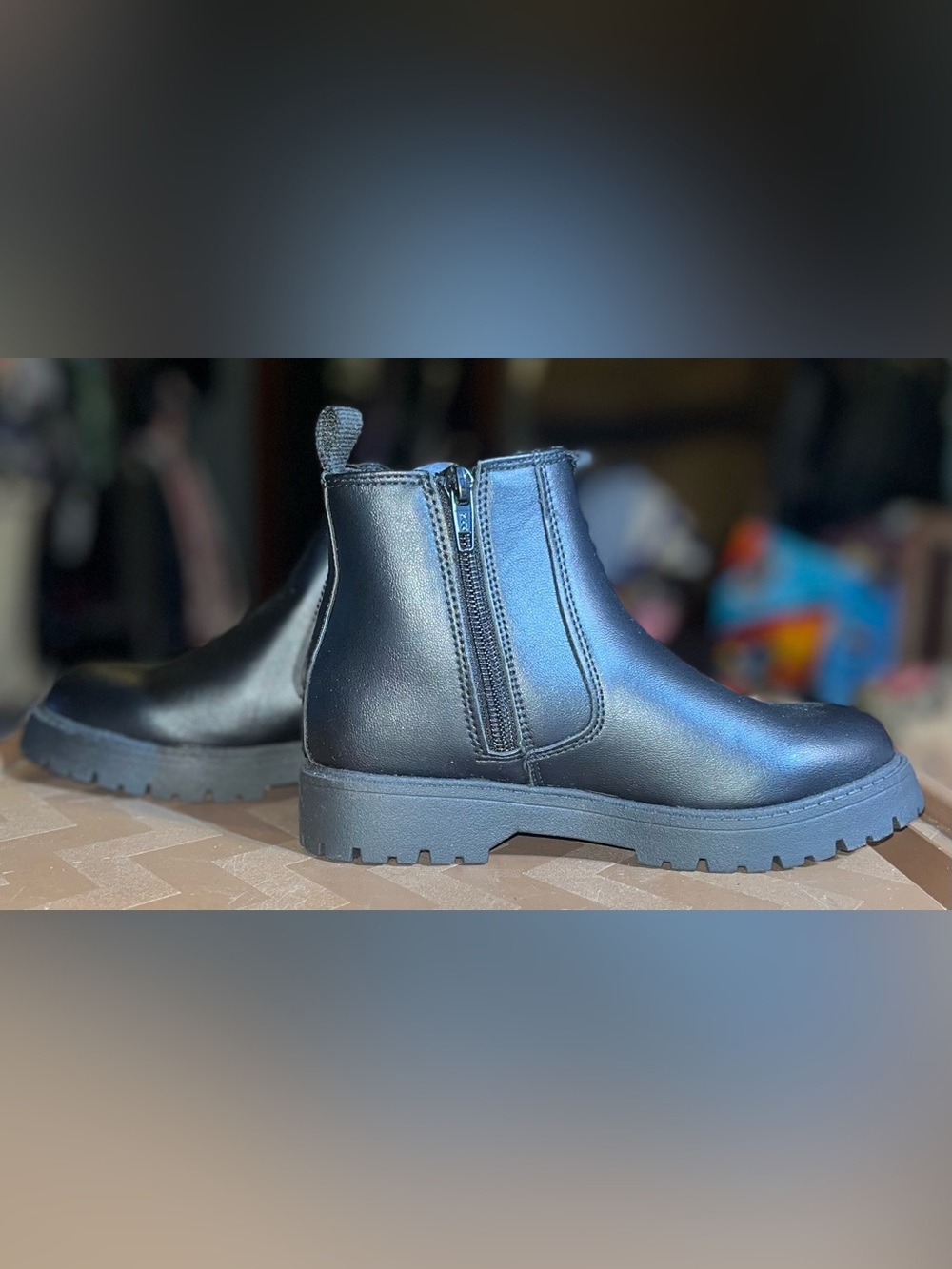 Wonder Nation Black Chelsea Boots - Girls Size 13 - Picture 3 of 9